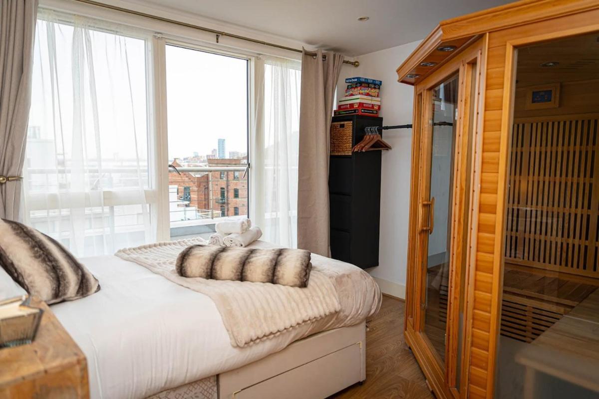 Appartamento Penthouse - Canary Wharf - 24 Hr Concierge, Gym, Hot Tub, Sauna, Balcony, Terrace